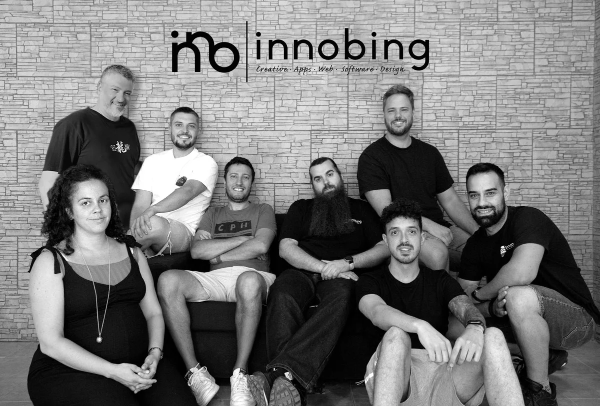 El equipo de Innobing en su oficina de Quart de Poblet, Valencia